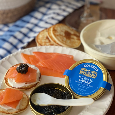 ¿Por qué deberíamos utilizar cucharas de nácar para el caviar?