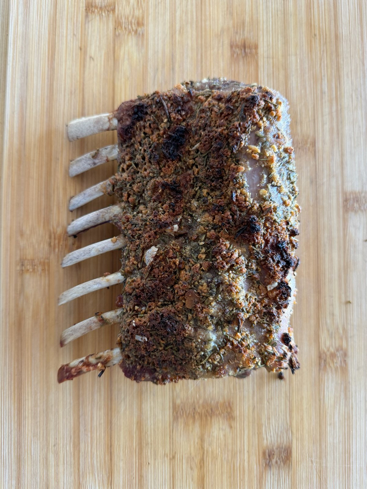 Costillar de cordero a la francesa Colorado — Sin tapa - 1 parrilla - (1.5-1.9 lbs.)